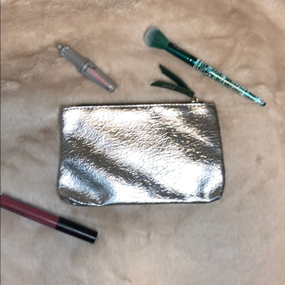 Ipsy Makeup Bag